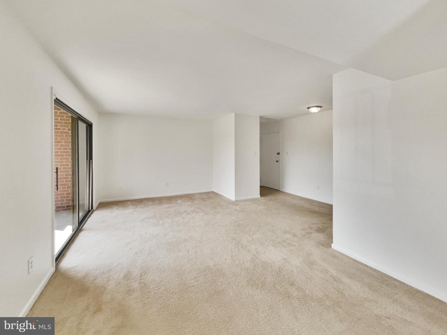 10625 PROVINCIAL DR #E, MANASSAS, Virginia 20109, 1 Bedroom Bedrooms, ,1 BathroomBathrooms,Residential,For sale,10625 PROVINCIAL DR #E,VAPW2107236 MLS # VAPW2107236