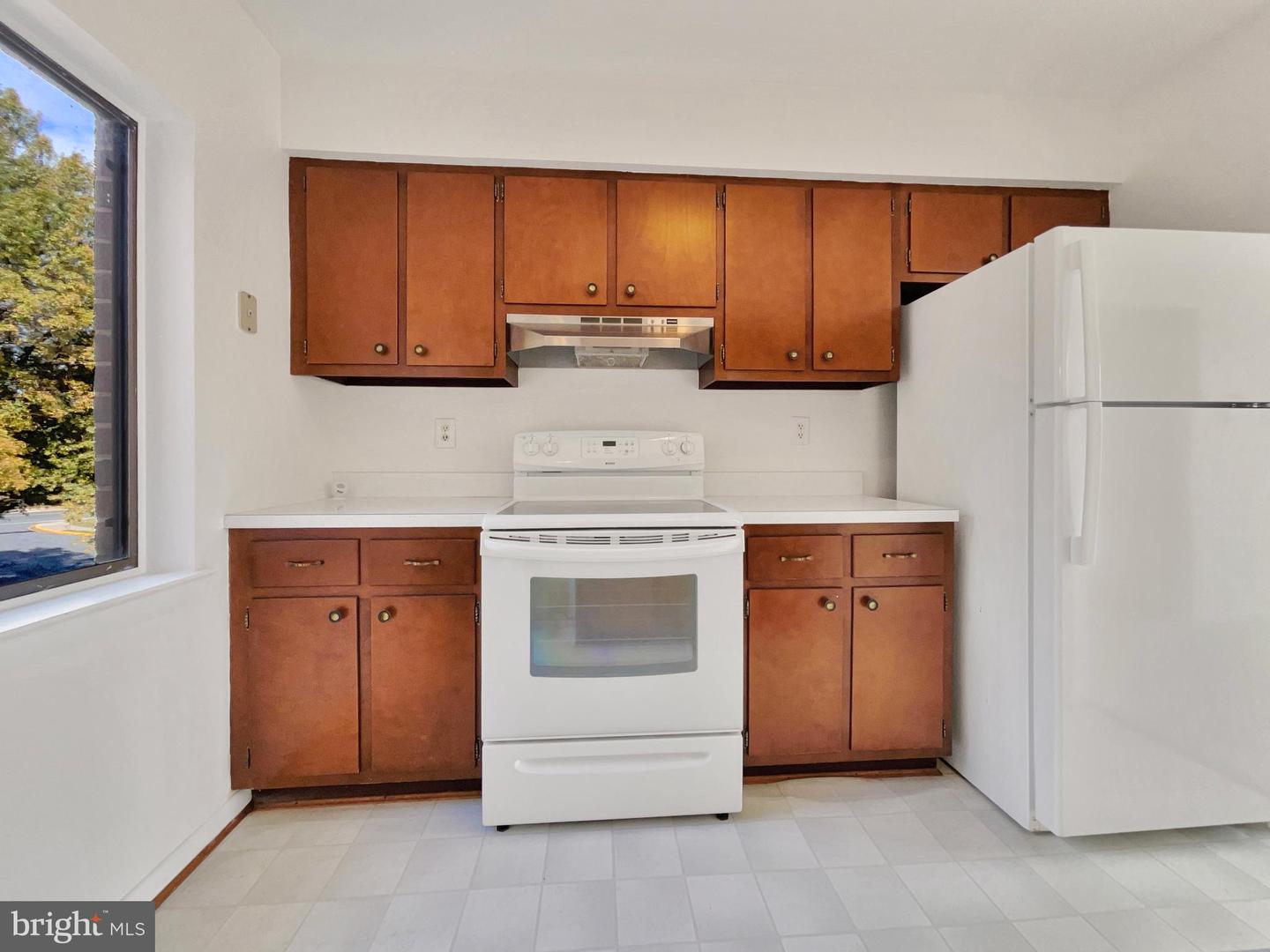 10625 PROVINCIAL DR #E, MANASSAS, Virginia 20109, 1 Bedroom Bedrooms, ,1 BathroomBathrooms,Residential,For sale,10625 PROVINCIAL DR #E,VAPW2107236 MLS # VAPW2107236