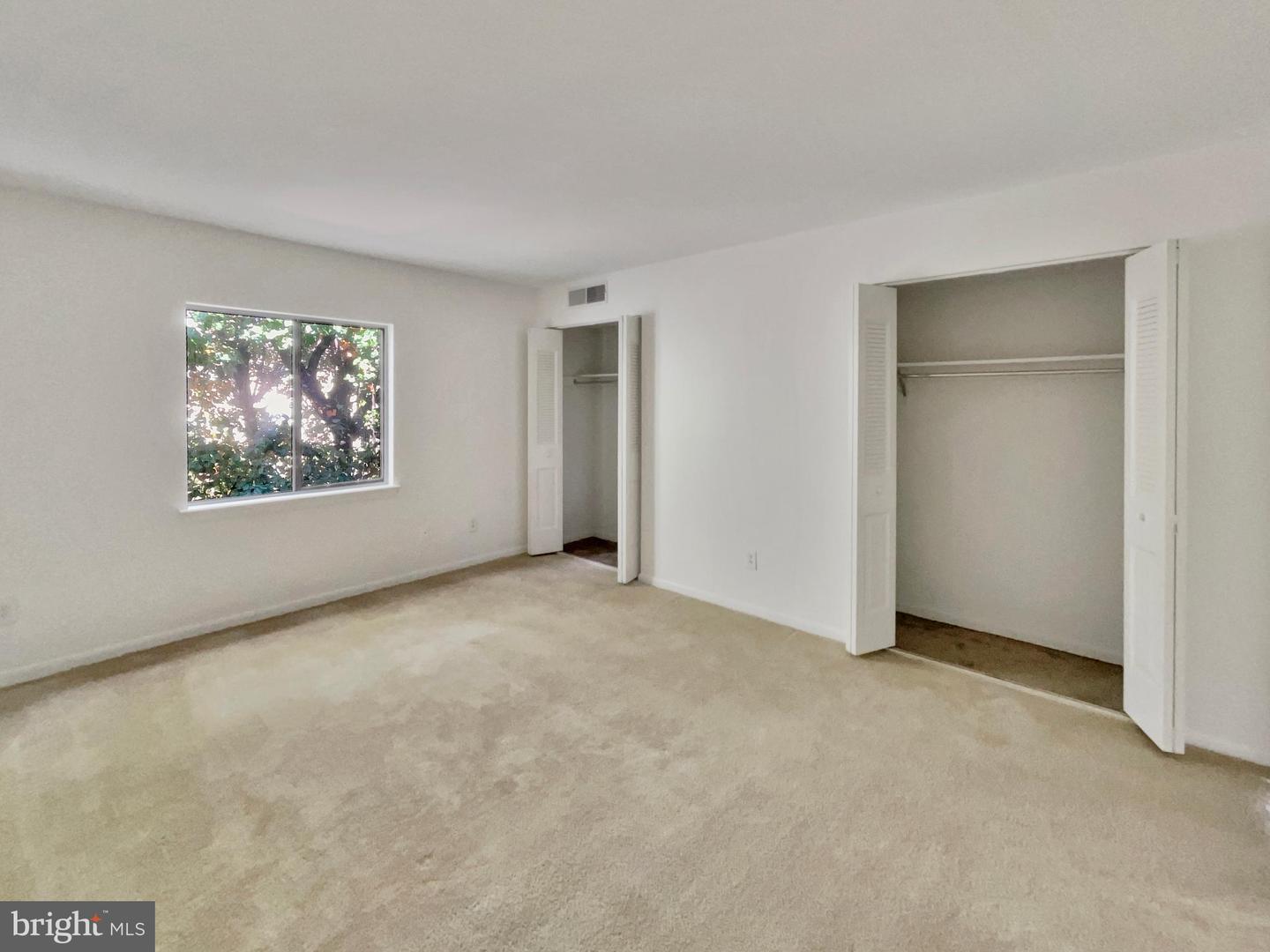 10625 PROVINCIAL DR #E, MANASSAS, Virginia 20109, 1 Bedroom Bedrooms, ,1 BathroomBathrooms,Residential,For sale,10625 PROVINCIAL DR #E,VAPW2107236 MLS # VAPW2107236