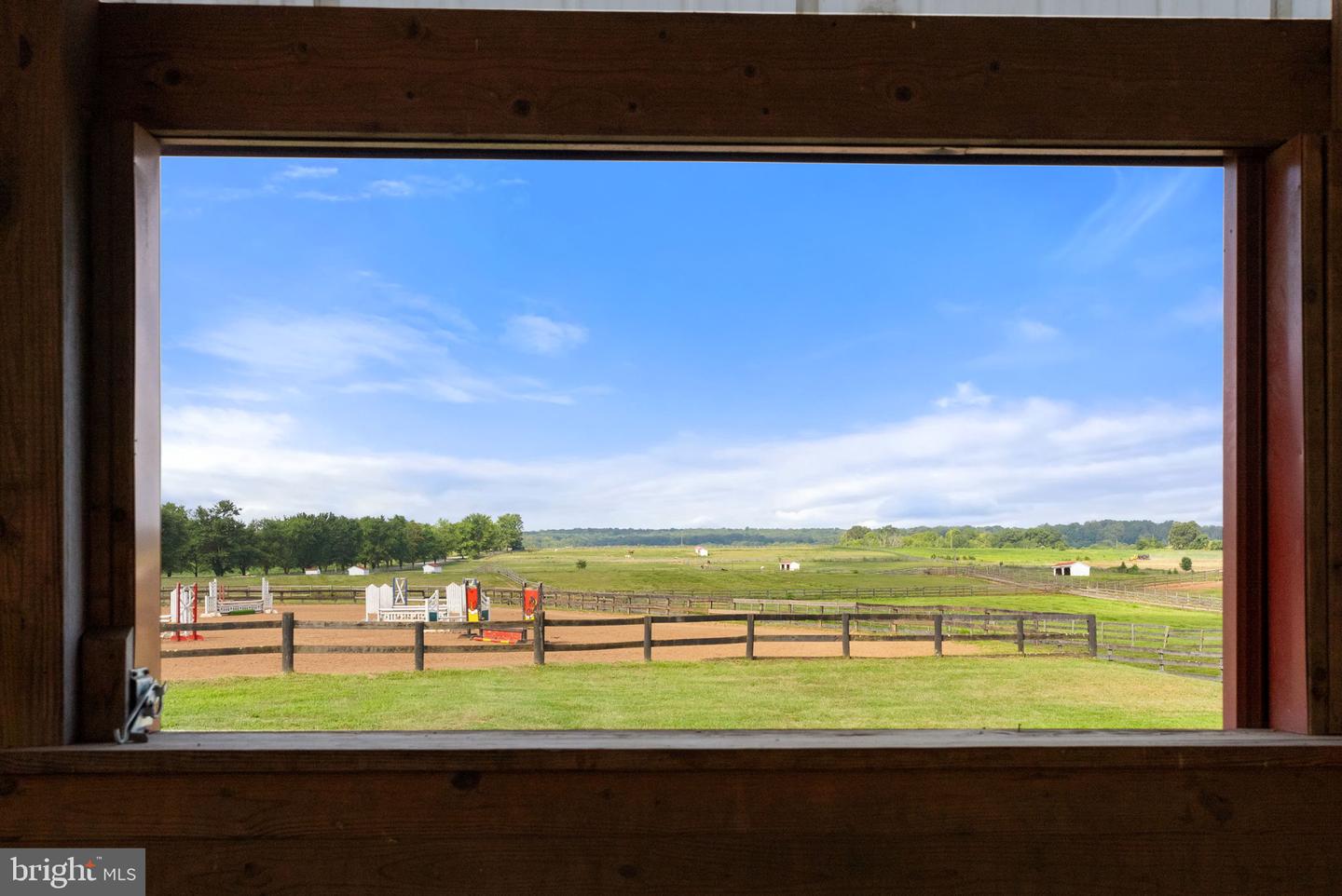 40332 COURTLAND FARM LN, ALDIE, Virginia 20105, 3 Bedrooms Bedrooms, ,2 BathroomsBathrooms,Farm,For sale,40332 COURTLAND FARM LN,VALO2104646 MLS # VALO2104646