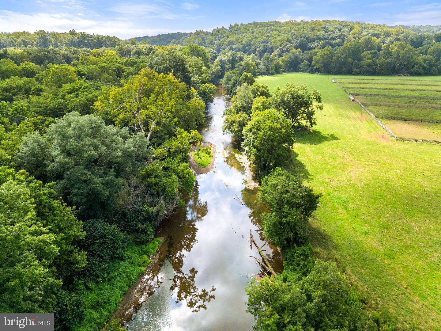 40332 COURTLAND FARM LN, ALDIE, Virginia 20105, 3 Bedrooms Bedrooms, ,2 BathroomsBathrooms,Farm,For sale,40332 COURTLAND FARM LN,VALO2104646 MLS # VALO2104646
