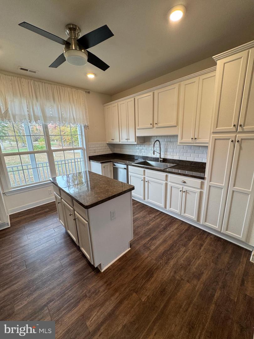 284 BOULDER SPRINGS LN, LOUISA, Virginia 23093, 4 Bedrooms Bedrooms, ,2 BathroomsBathrooms,Farm,For sale,284 BOULDER SPRINGS LN,VALA2008790 MLS # VALA2008790 284 BOULDER SPRINGS LN, LOUISA, Virginia 23093, 4 Bedrooms Bedrooms, ,2 BathroomsBathrooms,Farm,For sale,284 BOULDER SPRINGS LN,VALA2008790 MLS # VALA2008790