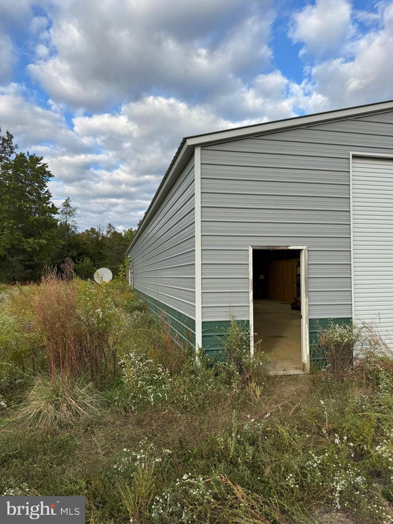 284 BOULDER SPRINGS LN, LOUISA, Virginia 23093, 4 Bedrooms Bedrooms, ,2 BathroomsBathrooms,Farm,For sale,284 BOULDER SPRINGS LN,VALA2008790 MLS # VALA2008790 284 BOULDER SPRINGS LN, LOUISA, Virginia 23093, 4 Bedrooms Bedrooms, ,2 BathroomsBathrooms,Farm,For sale,284 BOULDER SPRINGS LN,VALA2008790 MLS # VALA2008790