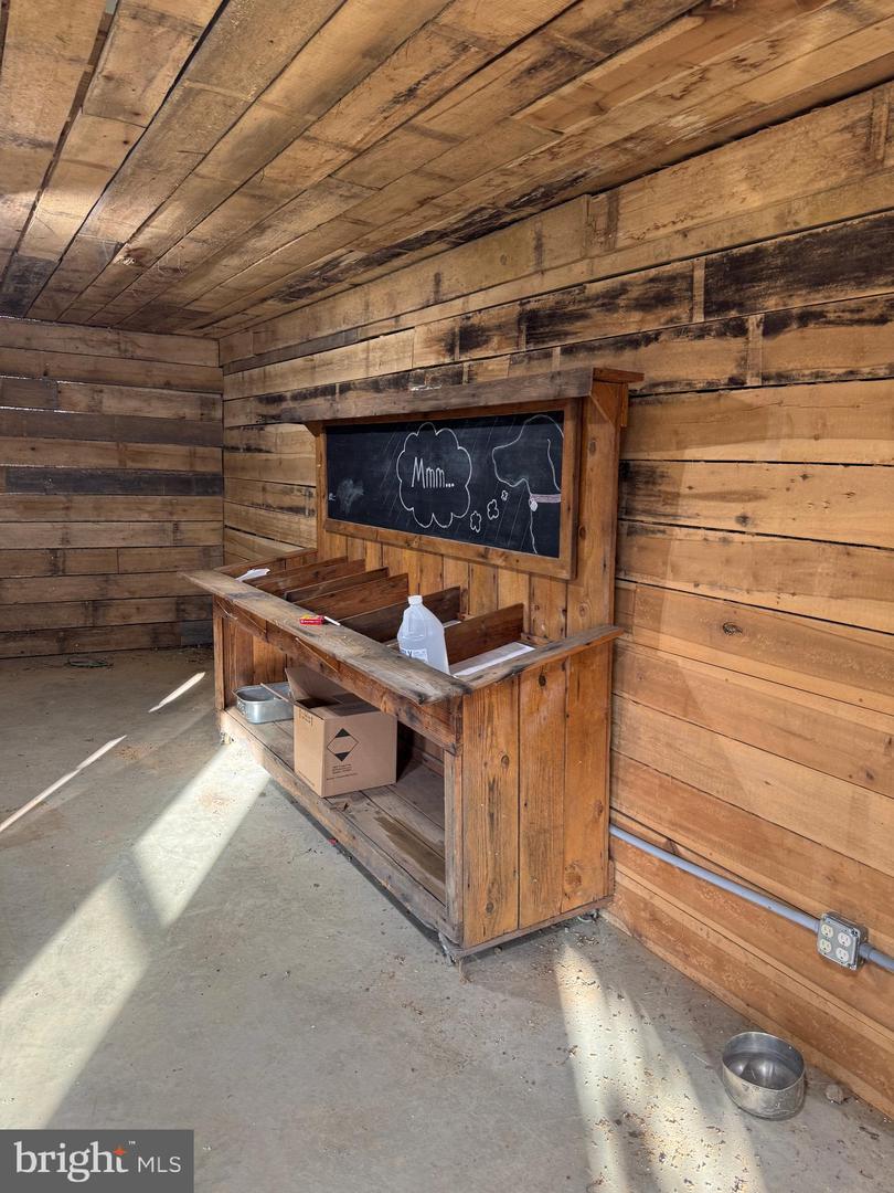 284 BOULDER SPRINGS LN, LOUISA, Virginia 23093, 4 Bedrooms Bedrooms, ,2 BathroomsBathrooms,Farm,For sale,284 BOULDER SPRINGS LN,VALA2008790 MLS # VALA2008790 284 BOULDER SPRINGS LN, LOUISA, Virginia 23093, 4 Bedrooms Bedrooms, ,2 BathroomsBathrooms,Farm,For sale,284 BOULDER SPRINGS LN,VALA2008790 MLS # VALA2008790