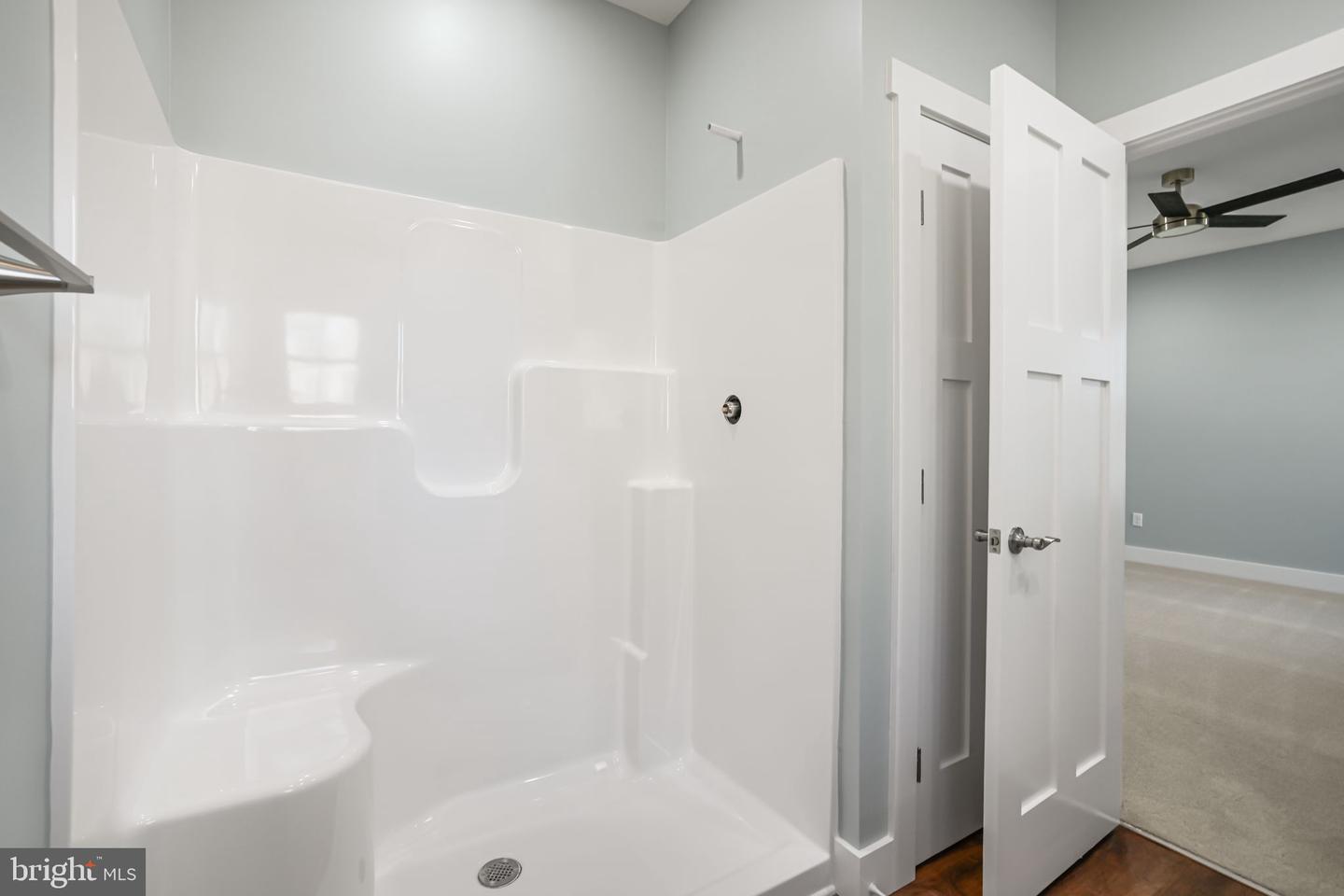 7921 EAST SIDE RD, CHINCOTEAGUE ISLAND, Virginia 23336, 3 Bedrooms Bedrooms, ,3 BathroomsBathrooms,Residential,For sale,7921 EAST SIDE RD,VAAC2001306 MLS # VAAC2001306