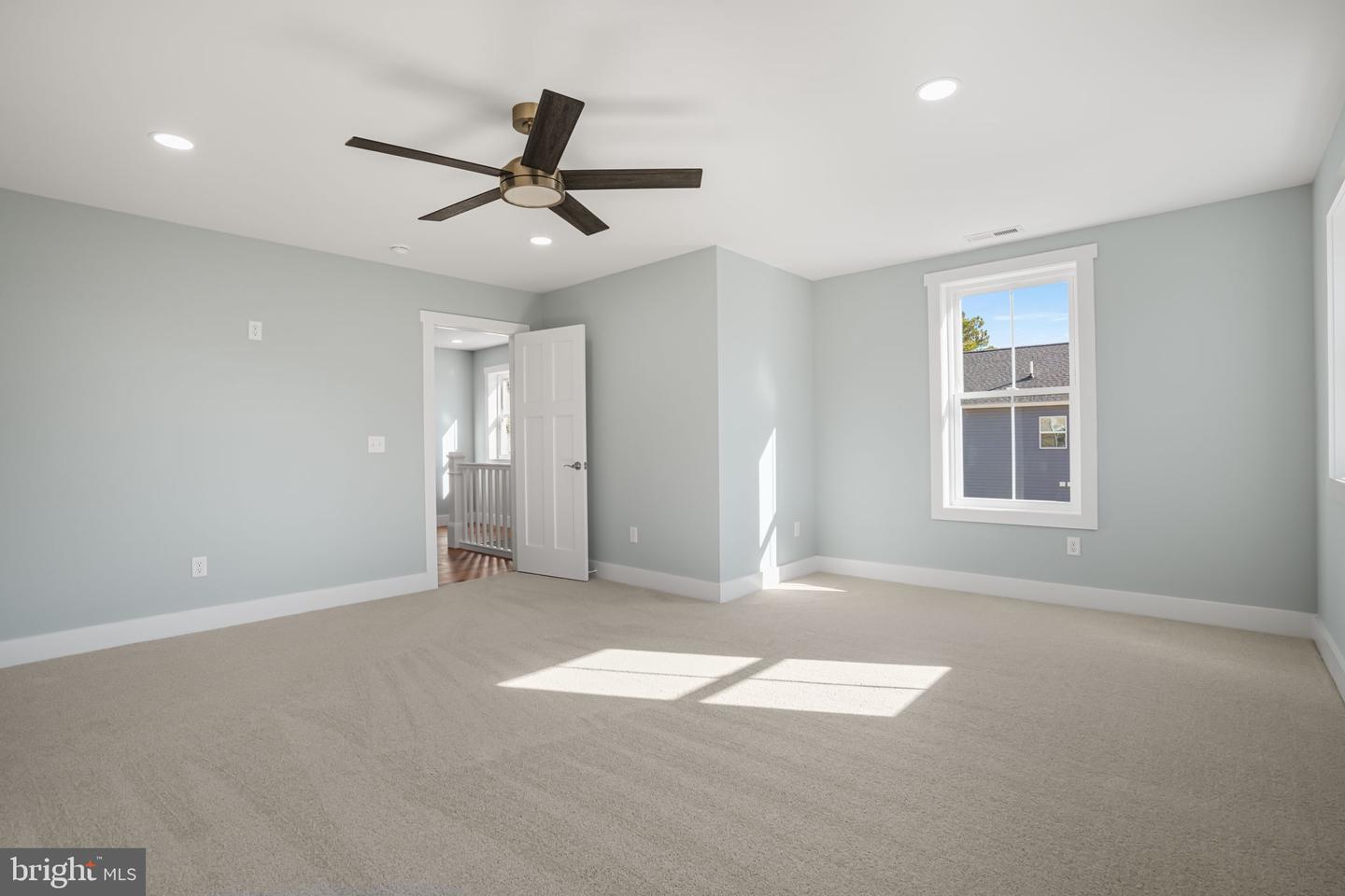 7921 EAST SIDE RD, CHINCOTEAGUE ISLAND, Virginia 23336, 3 Bedrooms Bedrooms, ,3 BathroomsBathrooms,Residential,For sale,7921 EAST SIDE RD,VAAC2001306 MLS # VAAC2001306