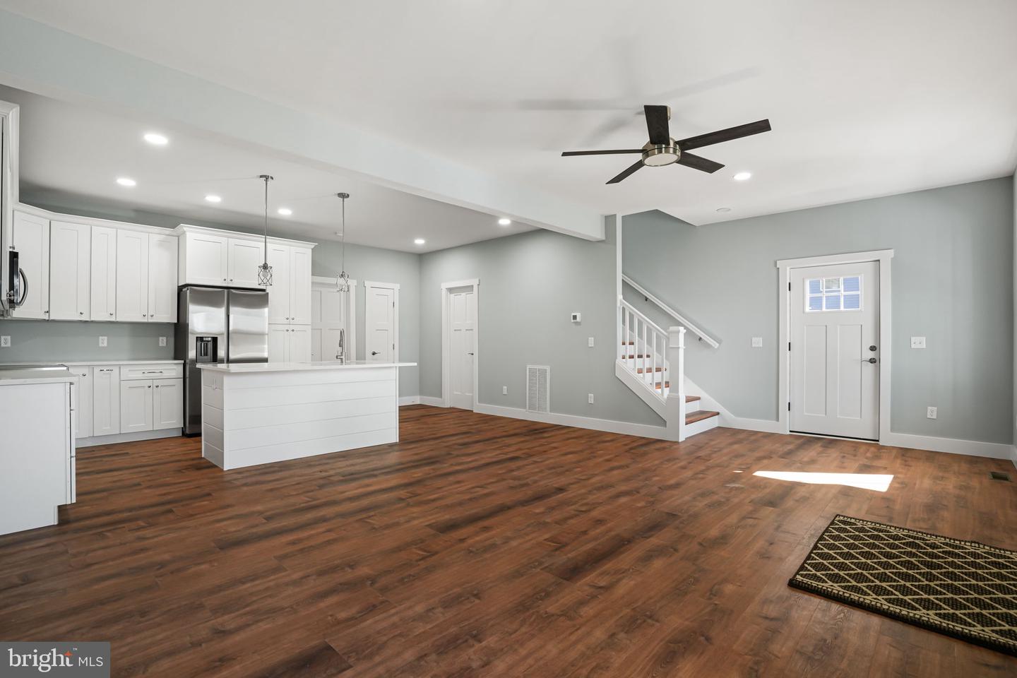 7921 EAST SIDE RD, CHINCOTEAGUE ISLAND, Virginia 23336, 3 Bedrooms Bedrooms, ,3 BathroomsBathrooms,Residential,For sale,7921 EAST SIDE RD,VAAC2001306 MLS # VAAC2001306