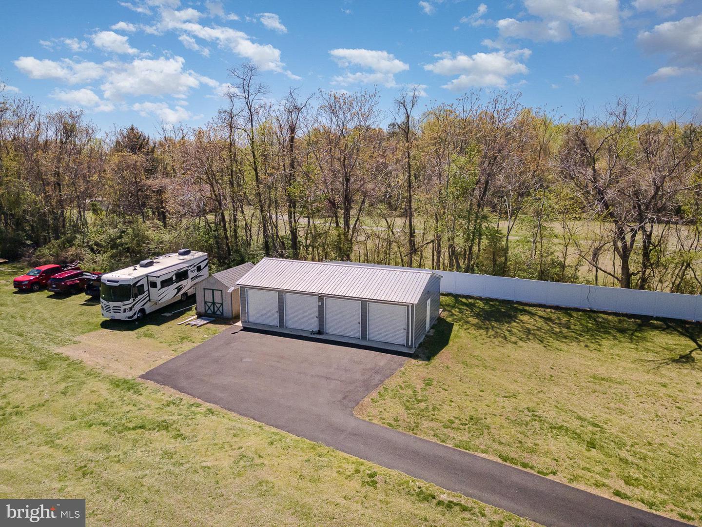 9121 WILL LOOP, KING GEORGE, Virginia 22485, 4 Bedrooms Bedrooms, ,2 BathroomsBathrooms,Residential,For sale,9121 WILL LOOP,VAKG2006278 MLS # VAKG2006278