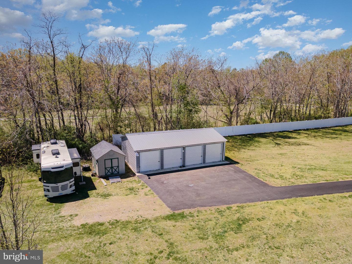 9121 WILL LOOP, KING GEORGE, Virginia 22485, 4 Bedrooms Bedrooms, ,2 BathroomsBathrooms,Residential,For sale,9121 WILL LOOP,VAKG2006278 MLS # VAKG2006278