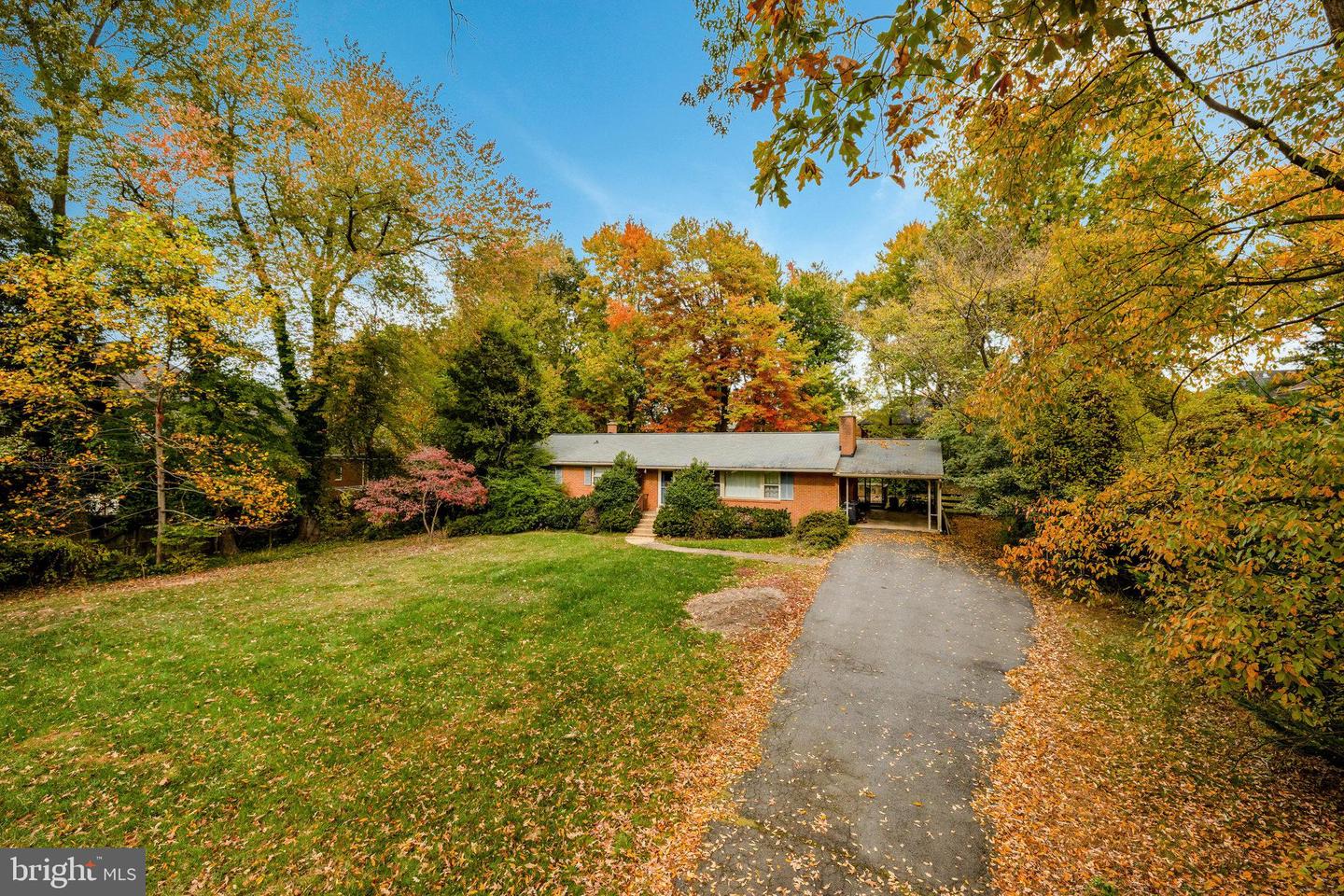 6424 DIVINE ST, MCLEAN, Virginia 22101, ,Land,For sale,6424 DIVINE ST,VAFX2276148 MLS # VAFX2276148