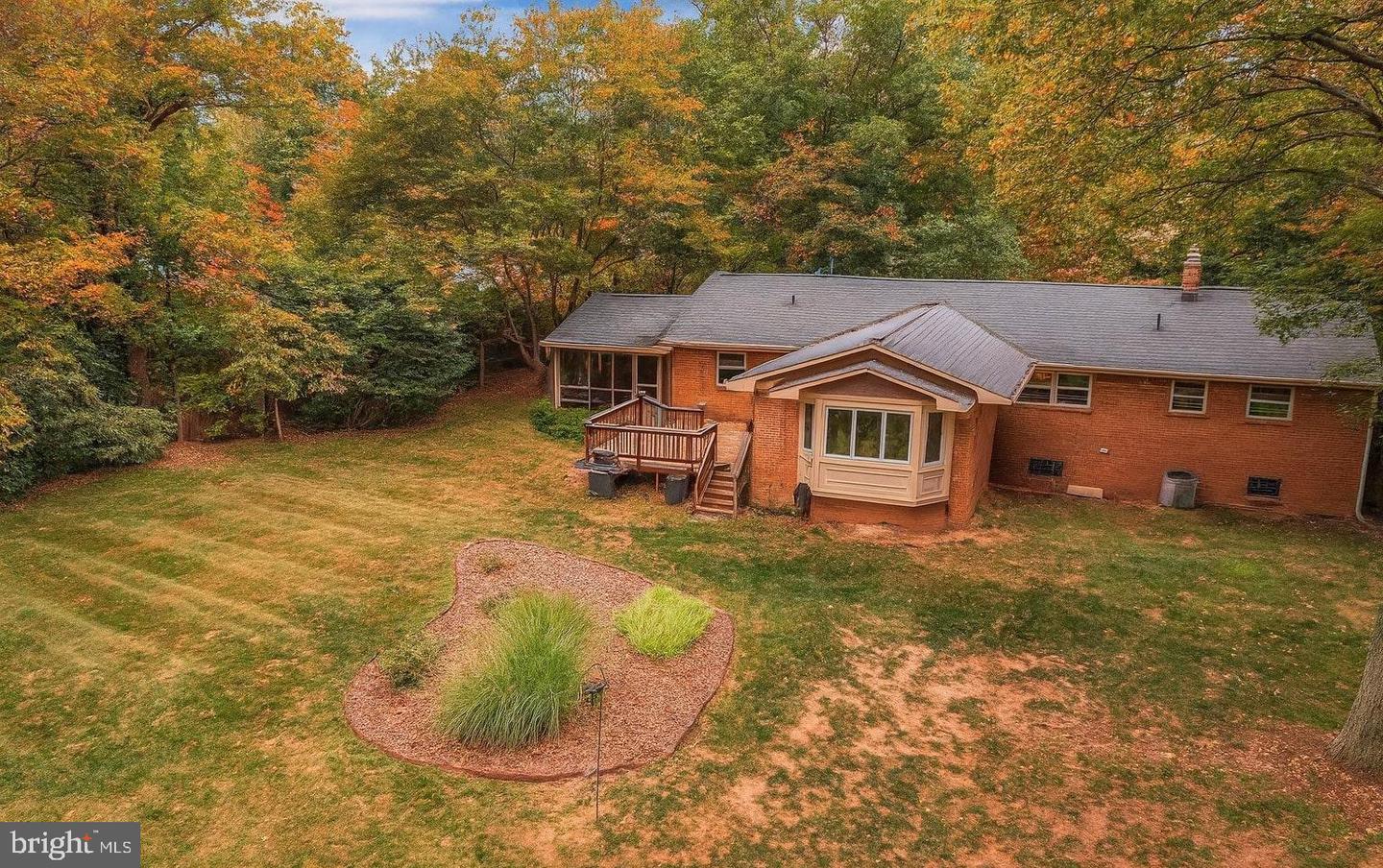 6424 DIVINE ST, MCLEAN, Virginia 22101, ,Land,For sale,6424 DIVINE ST,VAFX2276148 MLS # VAFX2276148