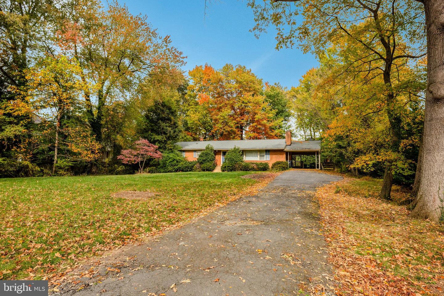 6424 DIVINE ST, MCLEAN, Virginia 22101, ,Land,For sale,6424 DIVINE ST,VAFX2276148 MLS # VAFX2276148