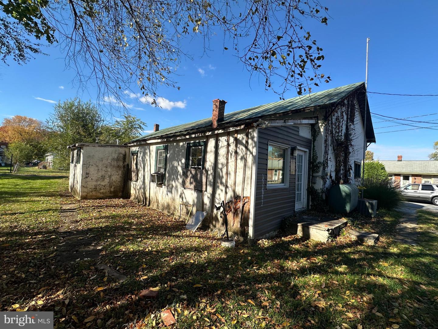 217 LAUREL ST, FRONT ROYAL, Virginia 22630, ,Land,For sale,217 LAUREL ST,VAWR2012714 MLS # VAWR2012714