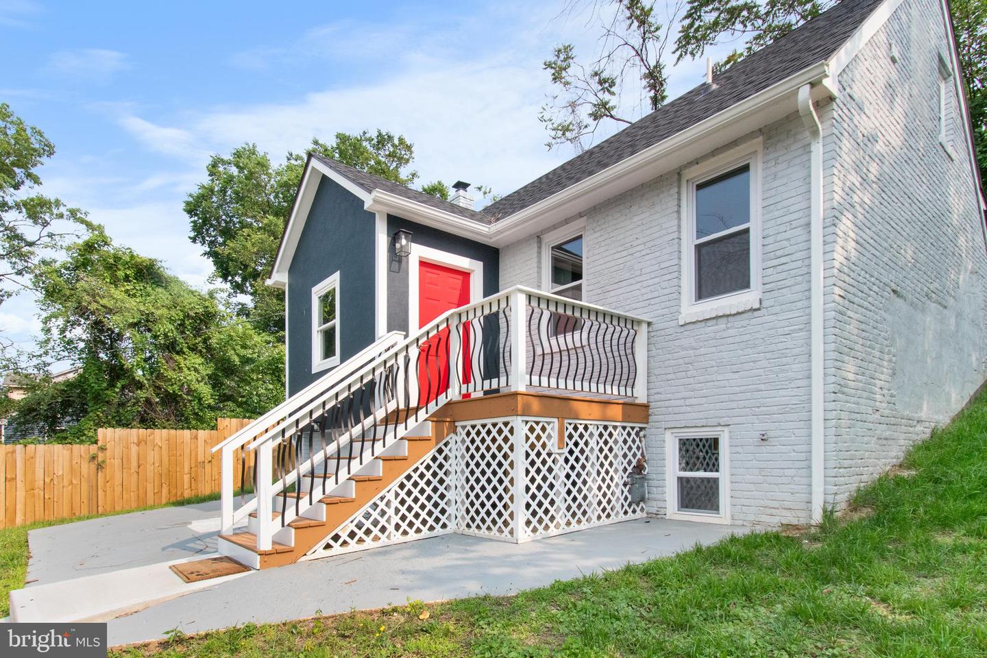 5021 A ST SE, WASHINGTON, District Of Columbia 20019, 3 Bedrooms Bedrooms, ,3 BathroomsBathrooms,Residential,For sale,5021 A ST SE,DCDC2205314 MLS # DCDC2205314