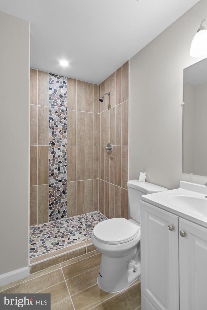 5021 A ST SE, WASHINGTON, District Of Columbia 20019, 3 Bedrooms Bedrooms, ,3 BathroomsBathrooms,Residential,For sale,5021 A ST SE,DCDC2205314 MLS # DCDC2205314