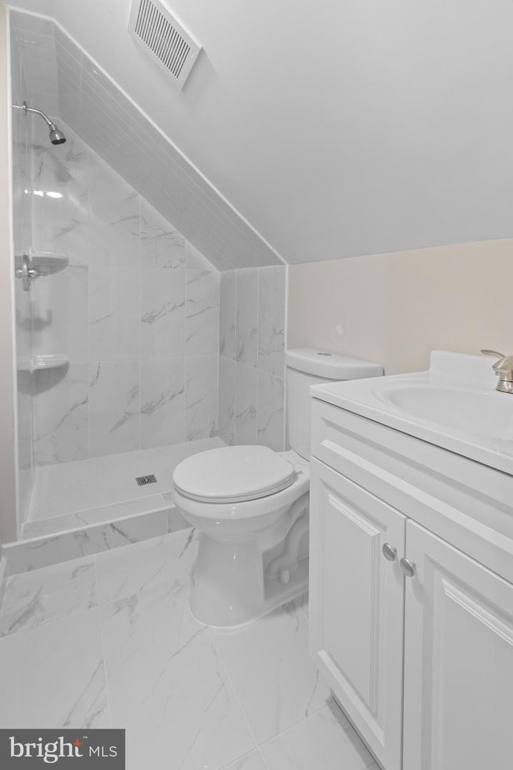 5021 A ST SE, WASHINGTON, District Of Columbia 20019, 3 Bedrooms Bedrooms, ,3 BathroomsBathrooms,Residential,For sale,5021 A ST SE,DCDC2205314 MLS # DCDC2205314