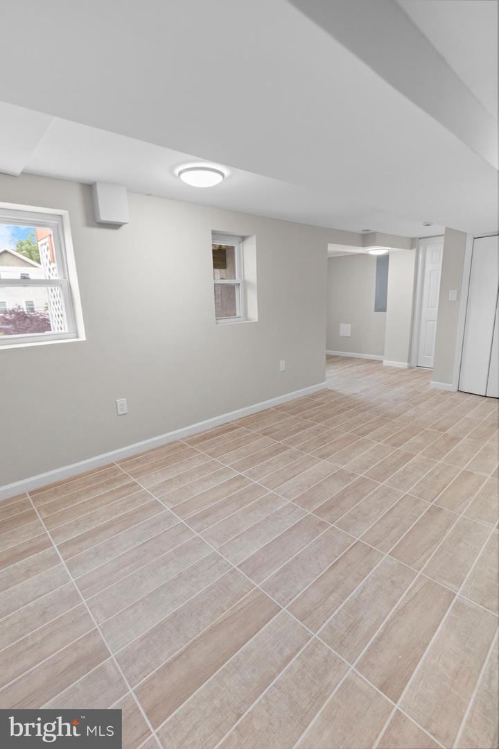 5021 A ST SE, WASHINGTON, District Of Columbia 20019, 3 Bedrooms Bedrooms, ,3 BathroomsBathrooms,Residential,For sale,5021 A ST SE,DCDC2205314 MLS # DCDC2205314