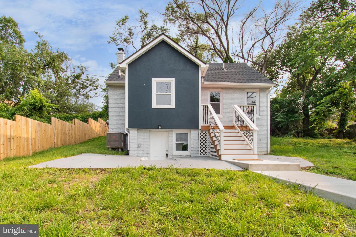 5021 A ST SE, WASHINGTON, District Of Columbia 20019, 3 Bedrooms Bedrooms, ,3 BathroomsBathrooms,Residential,For sale,5021 A ST SE,DCDC2205314 MLS # DCDC2205314