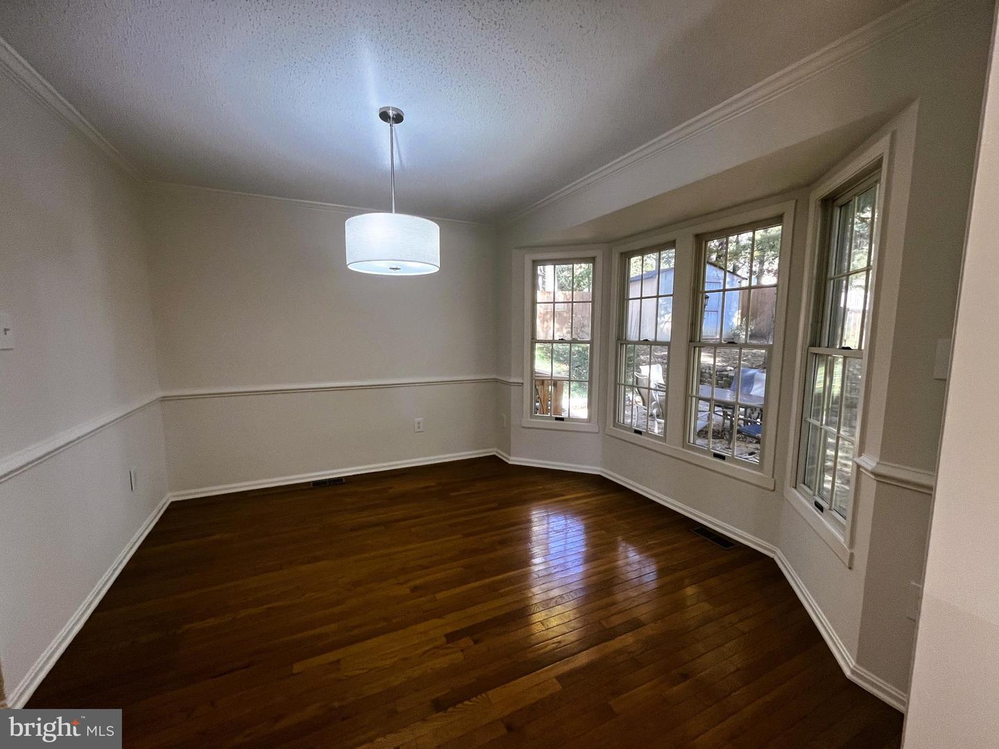 10820 ESTATE CT, FAIRFAX, Virginia 22030, 4 Bedrooms Bedrooms, 15 Rooms Rooms,2 BathroomsBathrooms,Residential,For sale,10820 ESTATE CT,VAFC2006614 MLS # VAFC2006614 10820 ESTATE CT, FAIRFAX, Virginia 22030, 4 Bedrooms Bedrooms, 15 Rooms Rooms,2 BathroomsBathrooms,Residential,For sale,10820 ESTATE CT,VAFC2006614 MLS # VAFC2006614