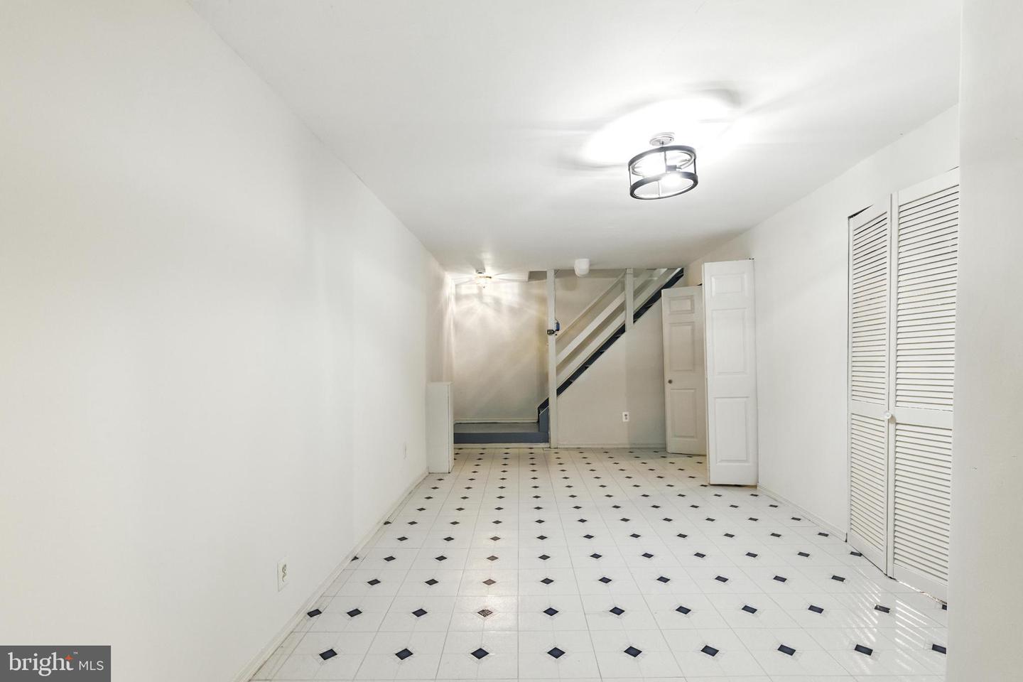 10820 ESTATE CT, FAIRFAX, Virginia 22030, 4 Bedrooms Bedrooms, 15 Rooms Rooms,2 BathroomsBathrooms,Residential,For sale,10820 ESTATE CT,VAFC2006614 MLS # VAFC2006614 10820 ESTATE CT, FAIRFAX, Virginia 22030, 4 Bedrooms Bedrooms, 15 Rooms Rooms,2 BathroomsBathrooms,Residential,For sale,10820 ESTATE CT,VAFC2006614 MLS # VAFC2006614