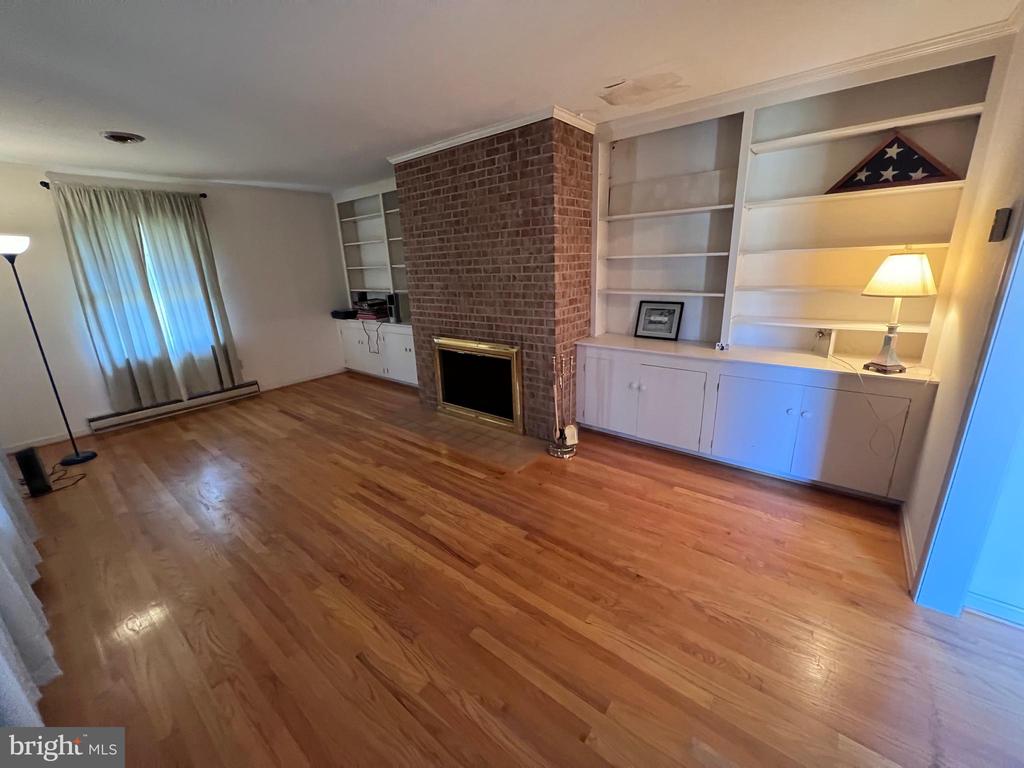 7119 ACADEMY RD, WARRENTON, Virginia, 3 Bedrooms Bedrooms, ,2 BathroomsBathrooms,Residential,7119 ACADEMY RD,VAFQ2019554 MLS # VAFQ2019554