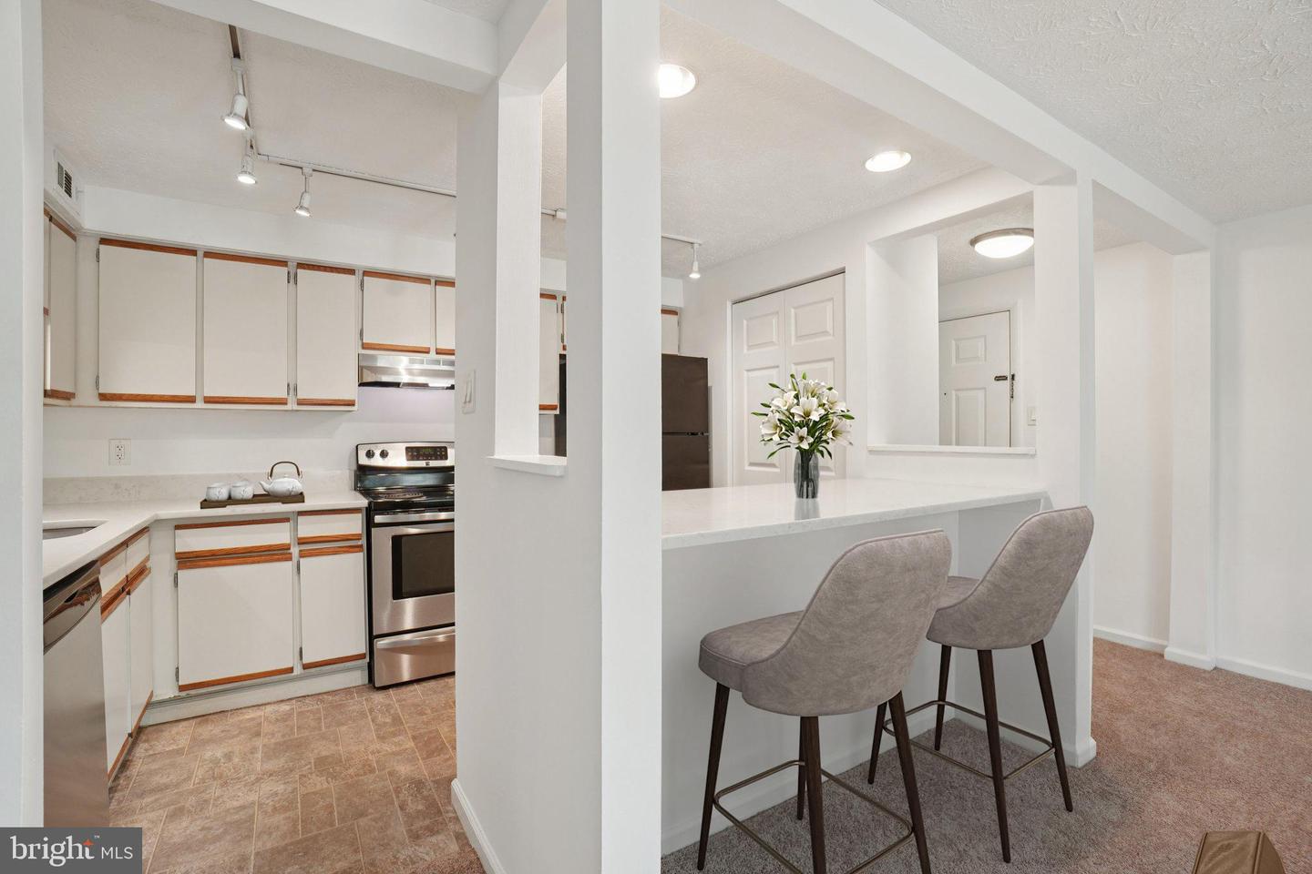 8386-C BROCKHAM DR, ALEXANDRIA, Virginia 22309, 1 Bedroom Bedrooms, ,1 BathroomBathrooms,Residential,For sale,8386-C BROCKHAM DR,VAFX2258992 MLS # VAFX2258992