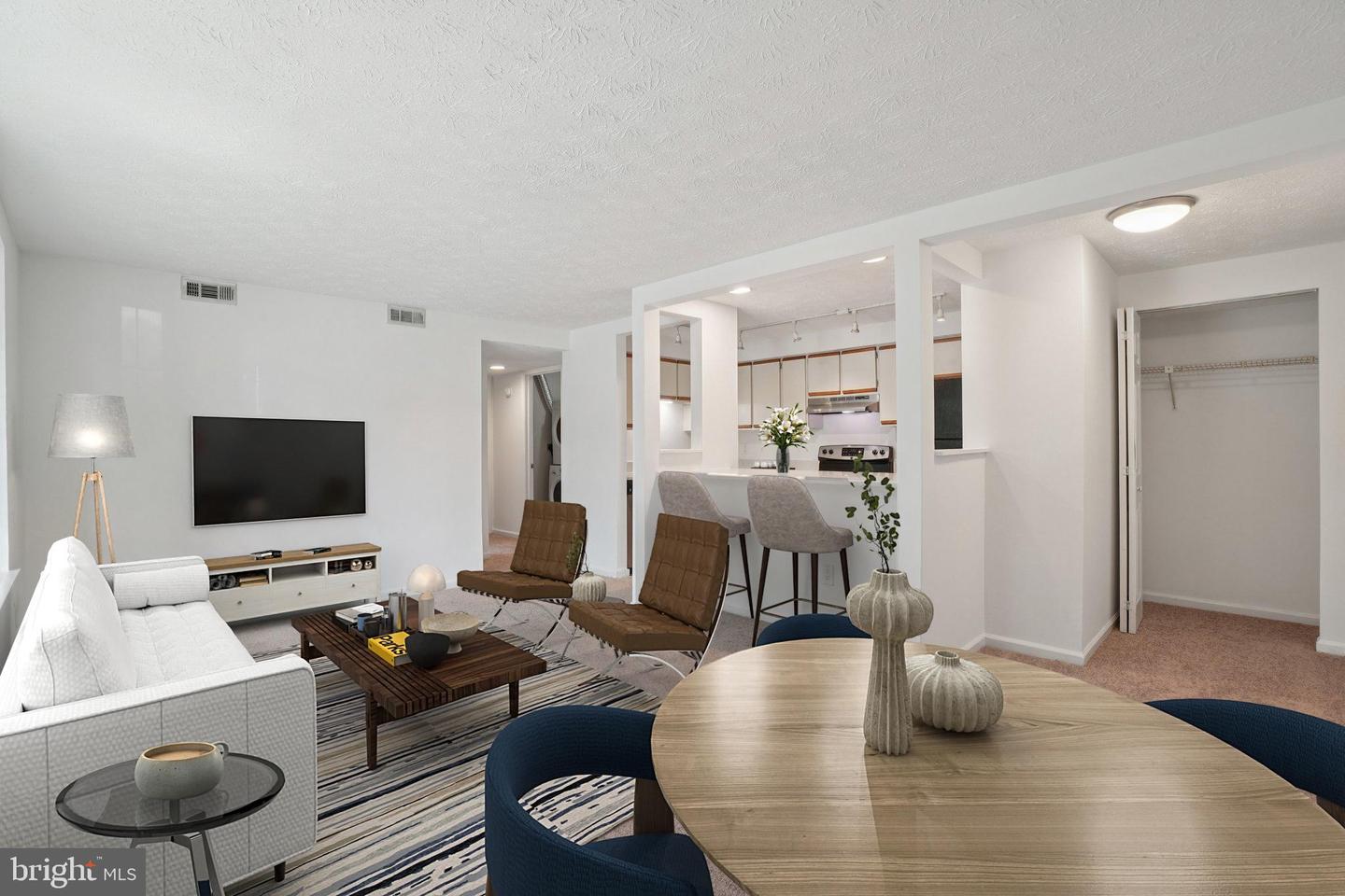 8386-C BROCKHAM DR, ALEXANDRIA, Virginia 22309, 1 Bedroom Bedrooms, ,1 BathroomBathrooms,Residential,For sale,8386-C BROCKHAM DR,VAFX2258992 MLS # VAFX2258992