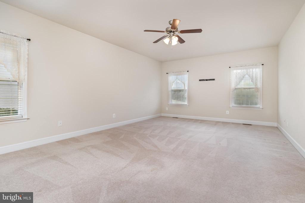 5503 BALLS BLUFF RD, FREDERICKSBURG, Virginia 22407, 3 Bedrooms Bedrooms, ,3 BathroomsBathrooms,Residential,5503 BALLS BLUFF RD,VASP2037412 MLS # VASP2037412