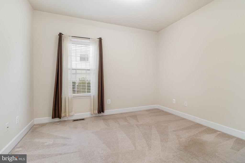 5503 BALLS BLUFF RD, FREDERICKSBURG, Virginia 22407, 3 Bedrooms Bedrooms, ,3 BathroomsBathrooms,Residential,5503 BALLS BLUFF RD,VASP2037412 MLS # VASP2037412