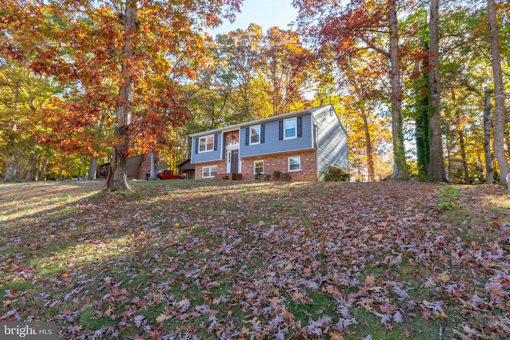 10403 DANIELS CT, SPOTSYLVANIA, Virginia 22553, 3 Bedrooms Bedrooms, ,3 BathroomsBathrooms,Residential,10403 DANIELS CT,VASP2037420 MLS # VASP2037420