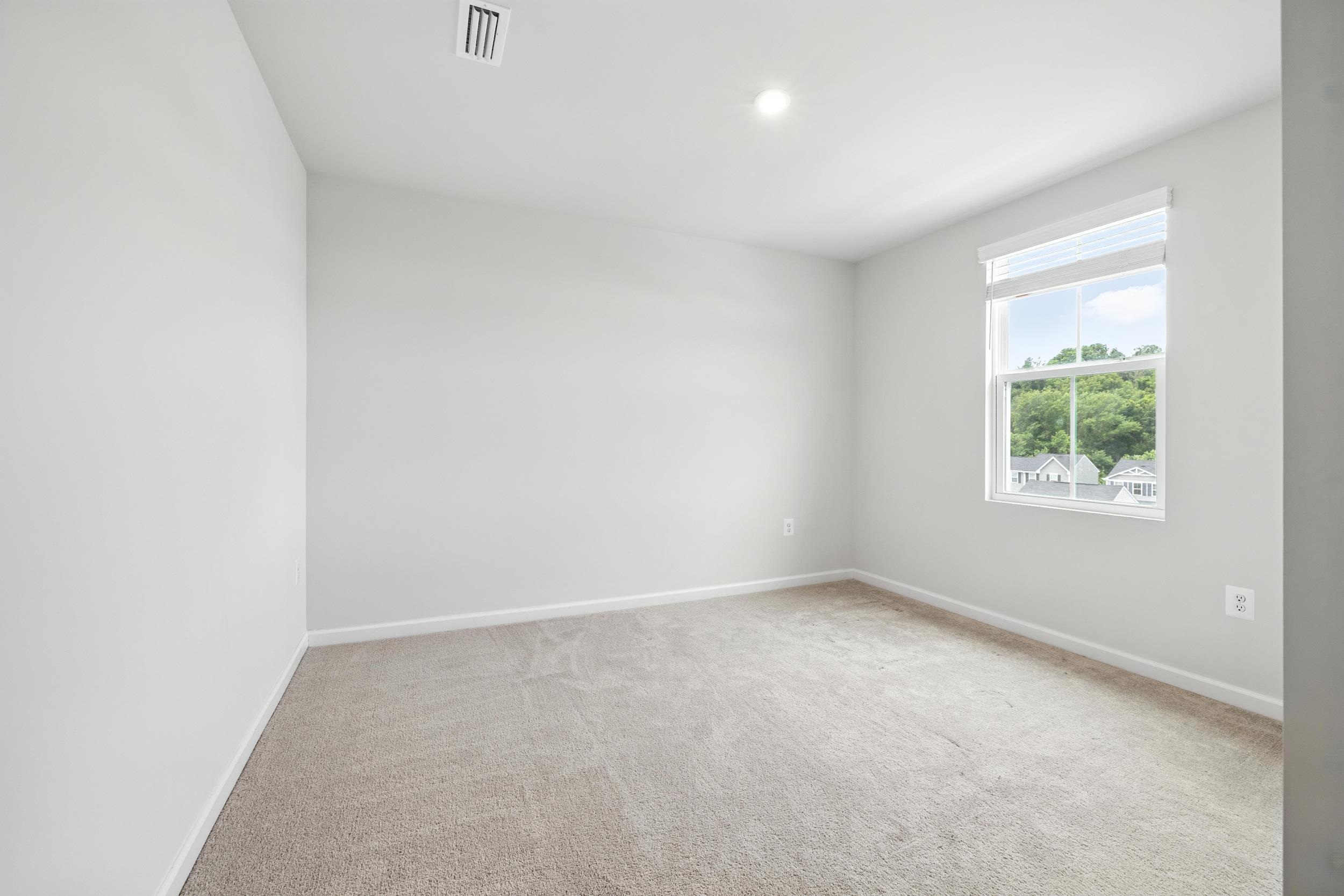 550 GROMMET DR, ROCKINGHAM, Virginia 22801, 5 Bedrooms Bedrooms, ,2 BathroomsBathrooms,Residential,550 Grommet Dr, Rockingham, VA 22801,550 GROMMET DR,666333 MLS # 666333