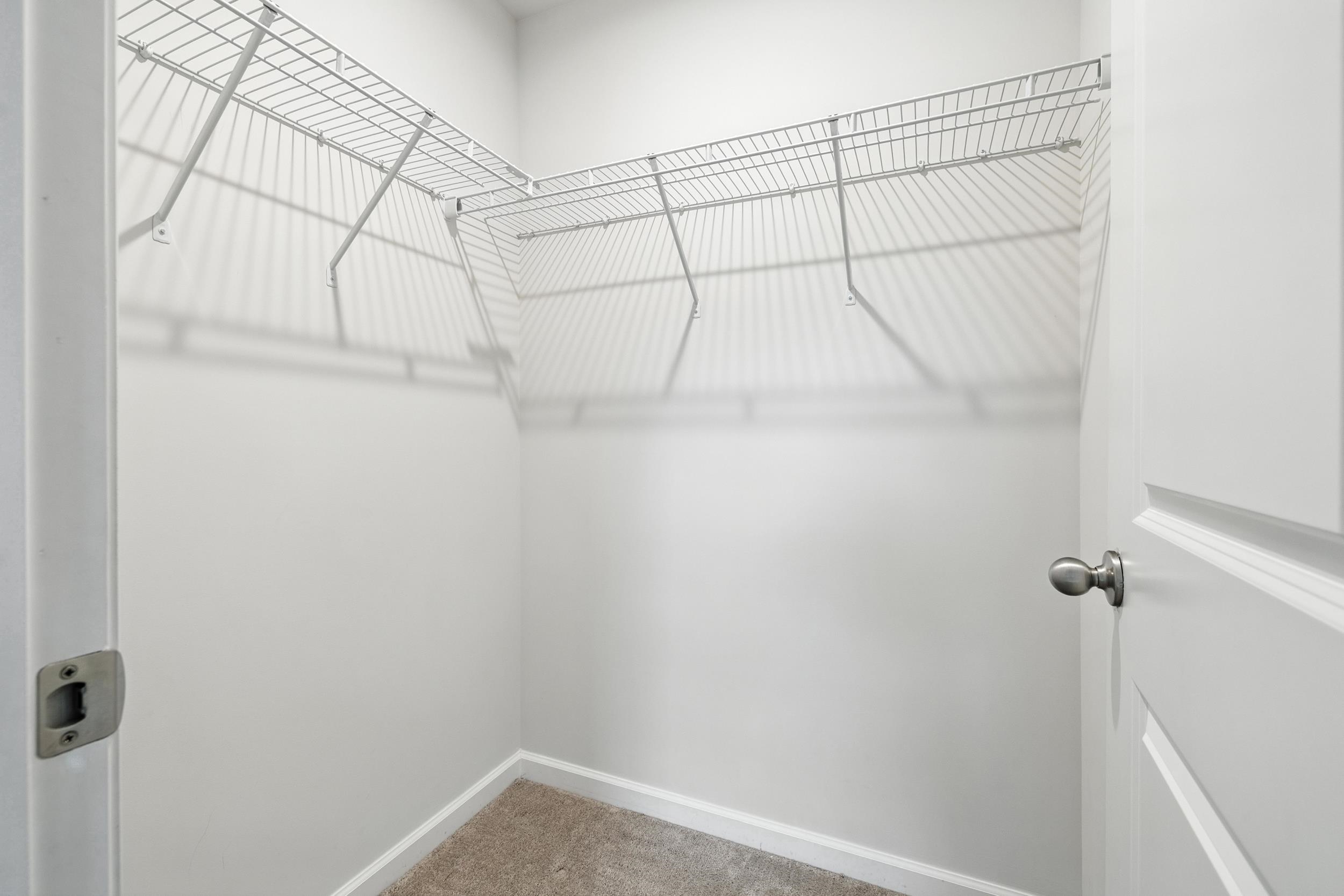 550 GROMMET DR, ROCKINGHAM, Virginia 22801, 5 Bedrooms Bedrooms, ,2 BathroomsBathrooms,Residential,550 Grommet Dr, Rockingham, VA 22801,550 GROMMET DR,666333 MLS # 666333