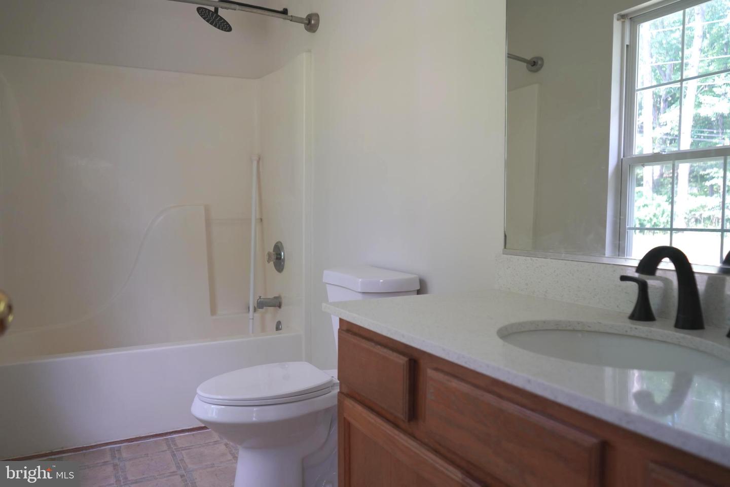 500 QUAIL DR, WINCHESTER, Virginia 22602, 4 Bedrooms Bedrooms, ,3 BathroomsBathrooms,Residential,For sale,500 QUAIL DR,VAFV2036194 MLS # VAFV2036194