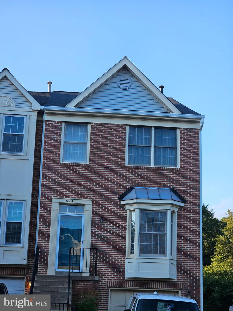 6324 SHIREY LN, CENTREVILLE, Virginia 20121, 2 Bedrooms Bedrooms, ,3 BathroomsBathrooms,Residential,For sale,6324 SHIREY LN,VAFX2263272 MLS # VAFX2263272 6324 SHIREY LN, CENTREVILLE, Virginia 20121, 2 Bedrooms Bedrooms, ,3 BathroomsBathrooms,Residential,For sale,6324 SHIREY LN,VAFX2263272 MLS # VAFX2263272