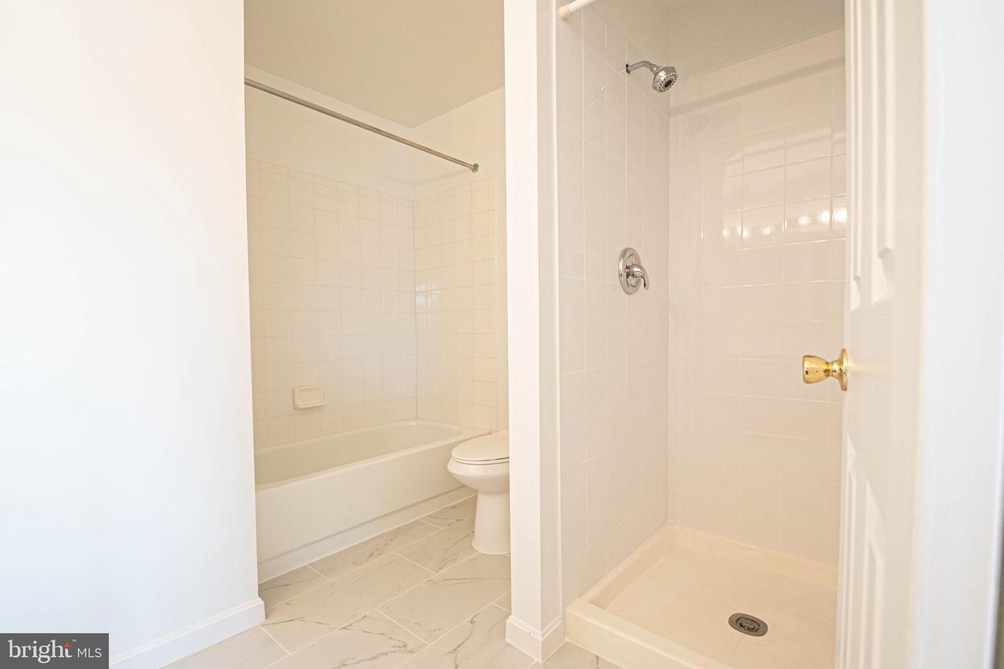 6324 SHIREY LN, CENTREVILLE, Virginia 20121, 2 Bedrooms Bedrooms, ,3 BathroomsBathrooms,Residential,For sale,6324 SHIREY LN,VAFX2263272 MLS # VAFX2263272 6324 SHIREY LN, CENTREVILLE, Virginia 20121, 2 Bedrooms Bedrooms, ,3 BathroomsBathrooms,Residential,For sale,6324 SHIREY LN,VAFX2263272 MLS # VAFX2263272