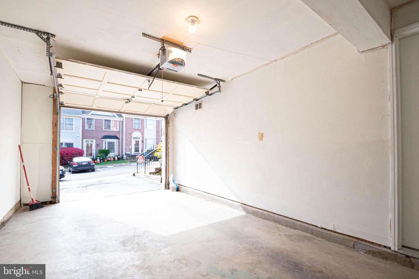 6324 SHIREY LN, CENTREVILLE, Virginia 20121, 2 Bedrooms Bedrooms, ,3 BathroomsBathrooms,Residential,For sale,6324 SHIREY LN,VAFX2263272 MLS # VAFX2263272 6324 SHIREY LN, CENTREVILLE, Virginia 20121, 2 Bedrooms Bedrooms, ,3 BathroomsBathrooms,Residential,For sale,6324 SHIREY LN,VAFX2263272 MLS # VAFX2263272