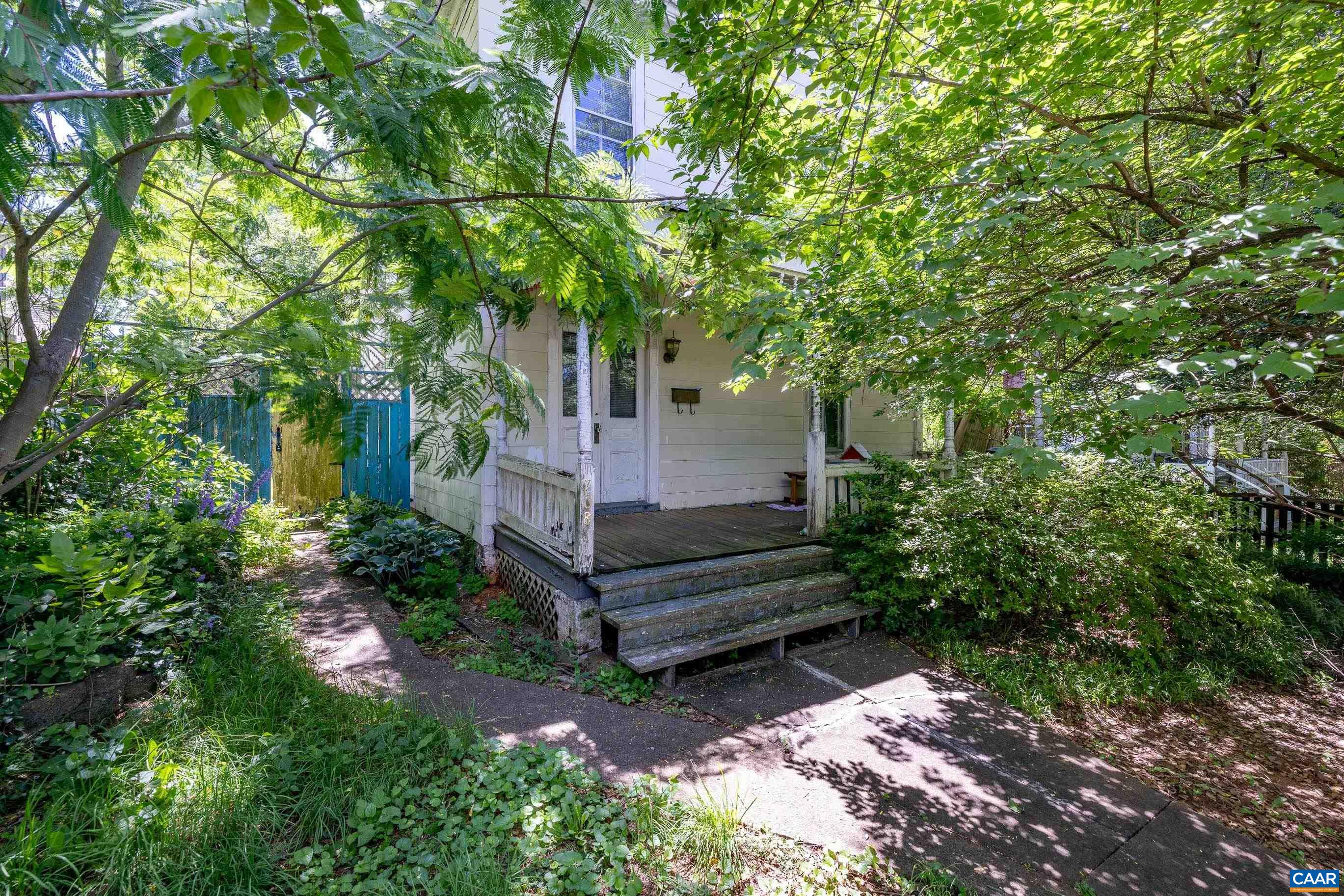 708 LOCUST AVE, CHARLOTTESVILLE, Virginia 22902, 3 Bedrooms Bedrooms, ,1 BathroomBathrooms,Residential,708 LOCUST AVE,670698 MLS # 670698 708 LOCUST AVE, CHARLOTTESVILLE, Virginia 22902, 3 Bedrooms Bedrooms, ,1 BathroomBathrooms,Residential,708 LOCUST AVE,670698 MLS # 670698