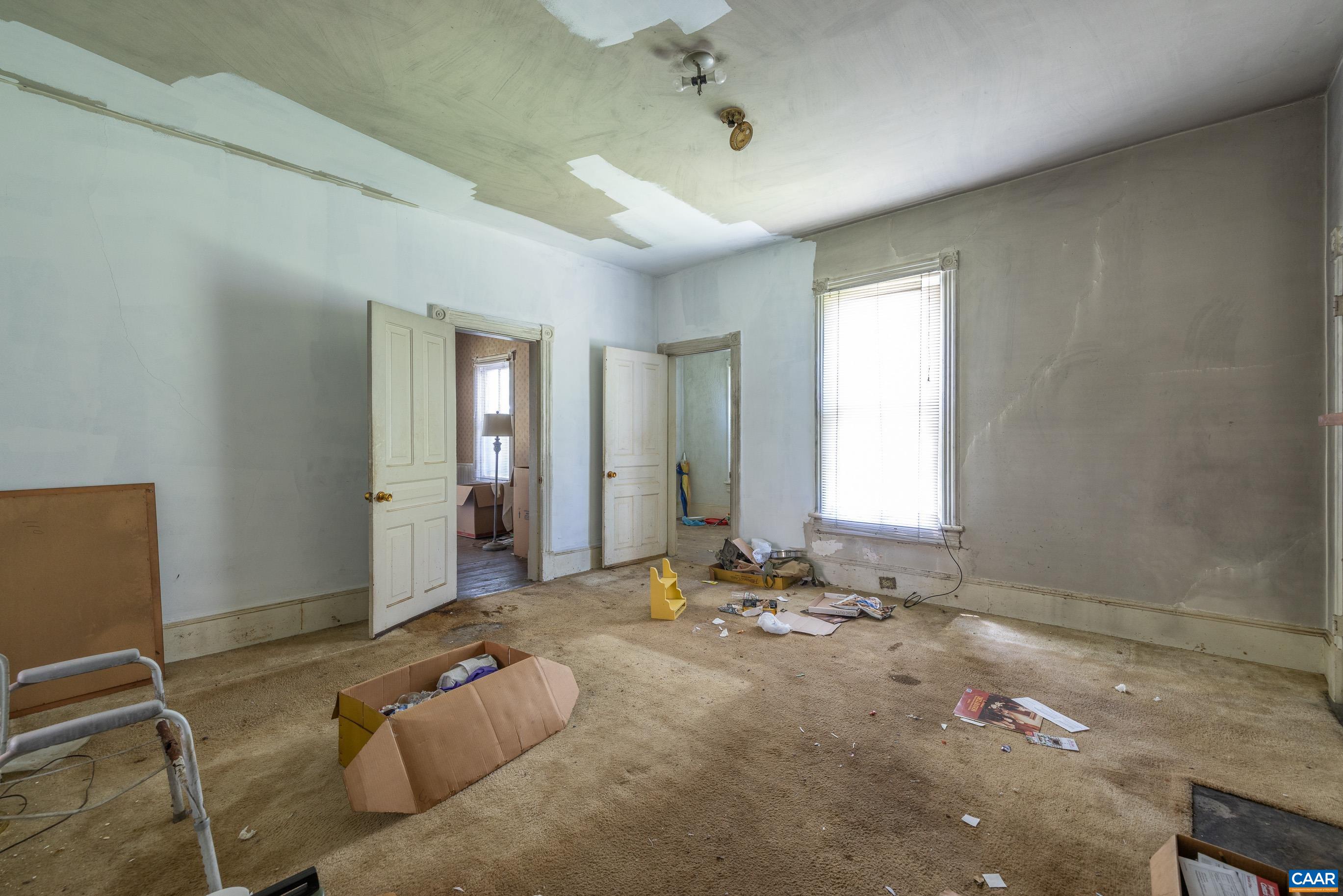 708 LOCUST AVE, CHARLOTTESVILLE, Virginia 22902, 3 Bedrooms Bedrooms, ,1 BathroomBathrooms,Residential,708 LOCUST AVE,670698 MLS # 670698 708 LOCUST AVE, CHARLOTTESVILLE, Virginia 22902, 3 Bedrooms Bedrooms, ,1 BathroomBathrooms,Residential,708 LOCUST AVE,670698 MLS # 670698