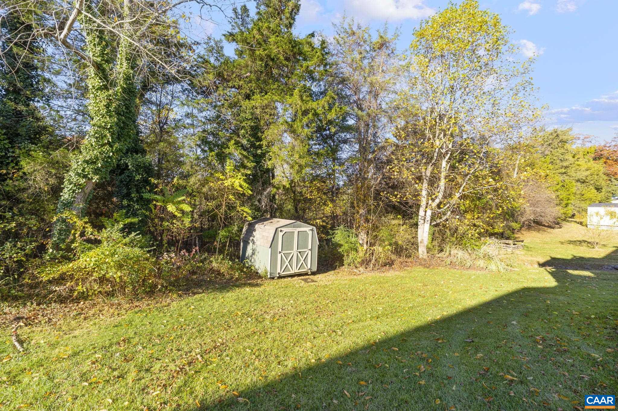 10137 SPRING DR, GORDONSVILLE, Virginia 22942, 4 Bedrooms Bedrooms, ,2 BathroomsBathrooms,Residential,10137 SPRING DR,670699 MLS # 670699 10137 SPRING DR, GORDONSVILLE, Virginia 22942, 4 Bedrooms Bedrooms, ,2 BathroomsBathrooms,Residential,10137 SPRING DR,670699 MLS # 670699