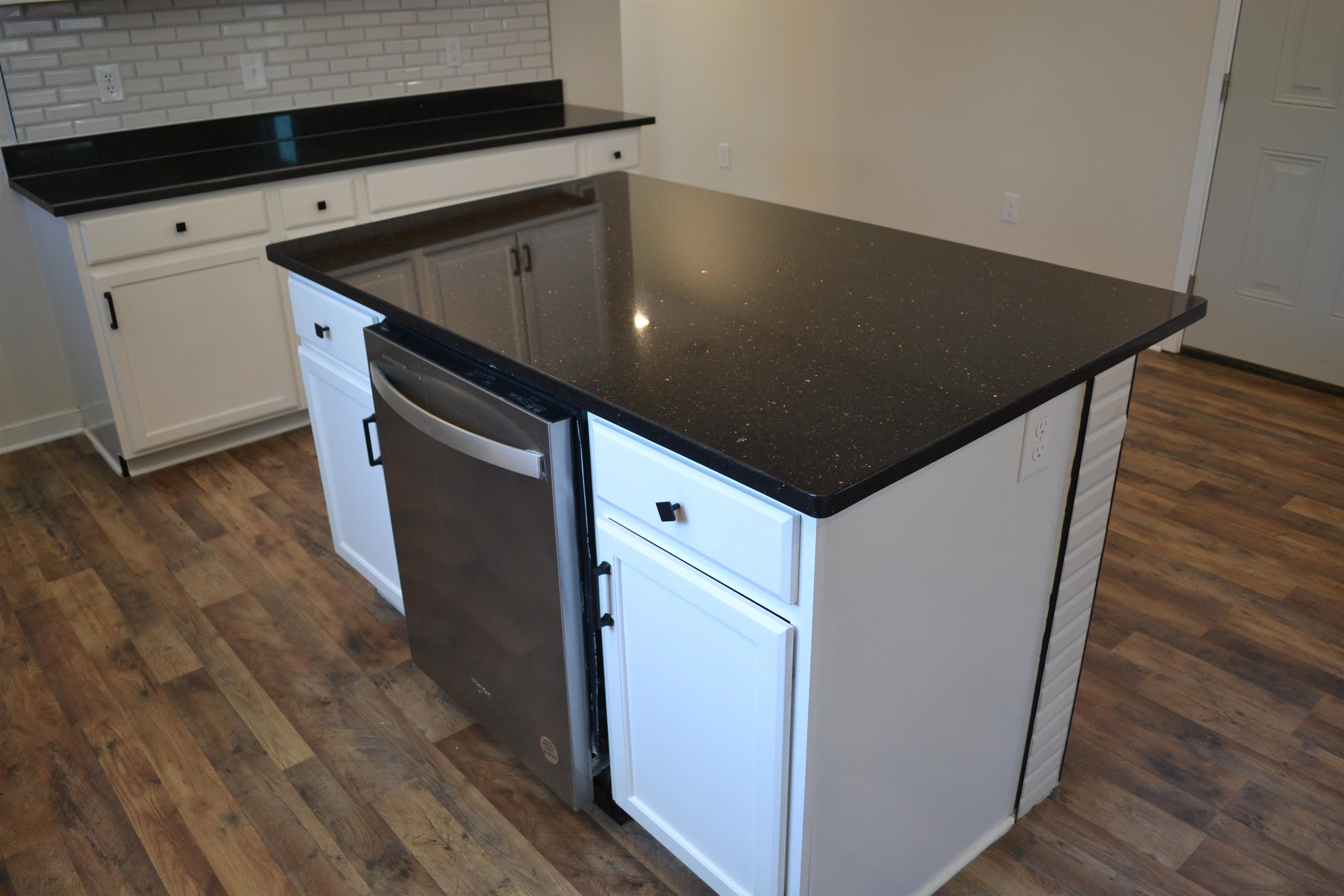 600 N BAYARD AVE, WAYNESBORO, Virginia 22980, 3 Bedrooms Bedrooms, ,2 BathroomsBathrooms,Residential,600 N BAYARD AVE,670701 MLS # 670701 600 N BAYARD AVE, WAYNESBORO, Virginia 22980, 3 Bedrooms Bedrooms, ,2 BathroomsBathrooms,Residential,600 N BAYARD AVE,670701 MLS # 670701