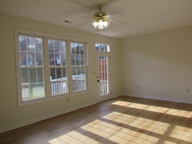 2976 CRYSTAL SPRING LN, ROCKINGHAM, Virginia 22801, 3 Bedrooms Bedrooms, ,2 BathroomsBathrooms,Residential,2976 CRYSTAL SPRING LN,670702 MLS # 670702 2976 CRYSTAL SPRING LN, ROCKINGHAM, Virginia 22801, 3 Bedrooms Bedrooms, ,2 BathroomsBathrooms,Residential,2976 CRYSTAL SPRING LN,670702 MLS # 670702