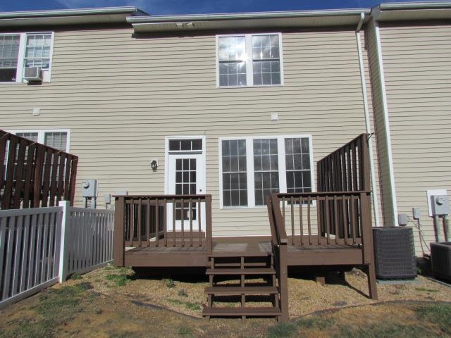 2976 CRYSTAL SPRING LN, ROCKINGHAM, Virginia 22801, 3 Bedrooms Bedrooms, ,2 BathroomsBathrooms,Residential,2976 CRYSTAL SPRING LN,670702 MLS # 670702 2976 CRYSTAL SPRING LN, ROCKINGHAM, Virginia 22801, 3 Bedrooms Bedrooms, ,2 BathroomsBathrooms,Residential,2976 CRYSTAL SPRING LN,670702 MLS # 670702