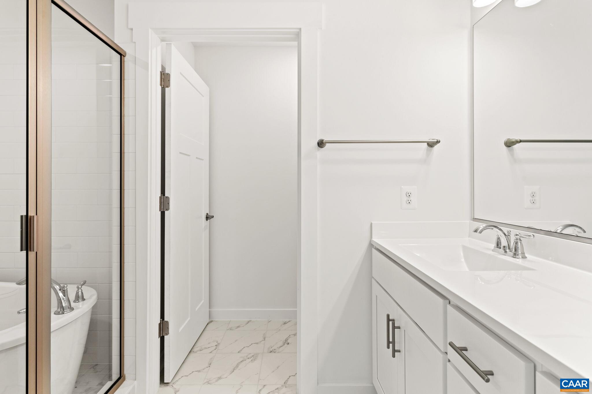 6376 LOUISA RD, KESWICK, Virginia 22947, 4 Bedrooms Bedrooms, ,2 BathroomsBathrooms,Residential,6376 LOUISA RD,669915 MLS # 669915