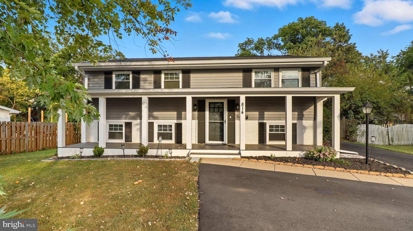 814 N CROYDON ST, STERLING, Virginia 20164, 6 Bedrooms Bedrooms, 8 Rooms Rooms,2 BathroomsBathrooms,Residential,For sale,814 N CROYDON ST,VALO2106940 MLS # VALO2106940