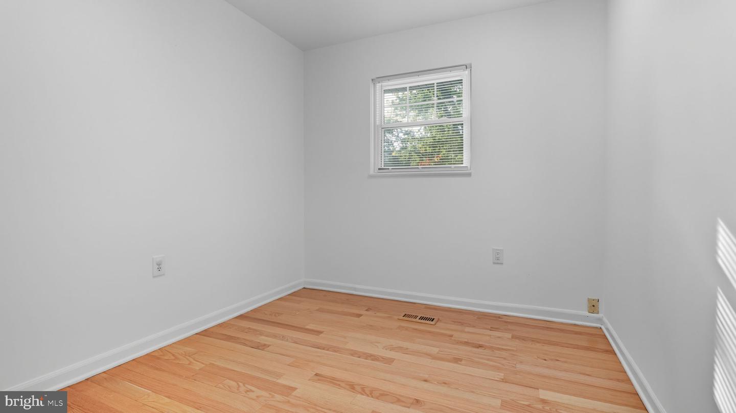 814 N CROYDON ST, STERLING, Virginia 20164, 6 Bedrooms Bedrooms, 8 Rooms Rooms,2 BathroomsBathrooms,Residential,For sale,814 N CROYDON ST,VALO2106940 MLS # VALO2106940 814 N CROYDON ST, STERLING, Virginia 20164, 6 Bedrooms Bedrooms, 8 Rooms Rooms,2 BathroomsBathrooms,Residential,For sale,814 N CROYDON ST,VALO2106940 MLS # VALO2106940