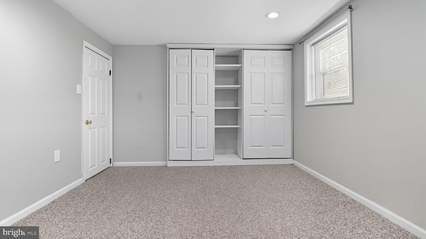 814 N CROYDON ST, STERLING, Virginia 20164, 6 Bedrooms Bedrooms, 8 Rooms Rooms,2 BathroomsBathrooms,Residential,For sale,814 N CROYDON ST,VALO2106940 MLS # VALO2106940 814 N CROYDON ST, STERLING, Virginia 20164, 6 Bedrooms Bedrooms, 8 Rooms Rooms,2 BathroomsBathrooms,Residential,For sale,814 N CROYDON ST,VALO2106940 MLS # VALO2106940