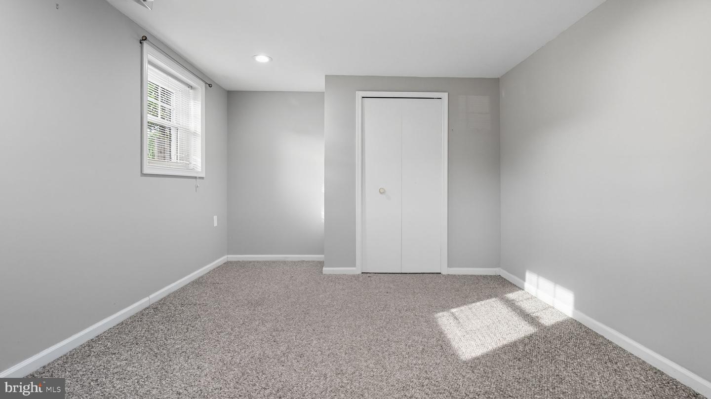 814 N CROYDON ST, STERLING, Virginia 20164, 6 Bedrooms Bedrooms, 8 Rooms Rooms,2 BathroomsBathrooms,Residential,For sale,814 N CROYDON ST,VALO2106940 MLS # VALO2106940 814 N CROYDON ST, STERLING, Virginia 20164, 6 Bedrooms Bedrooms, 8 Rooms Rooms,2 BathroomsBathrooms,Residential,For sale,814 N CROYDON ST,VALO2106940 MLS # VALO2106940