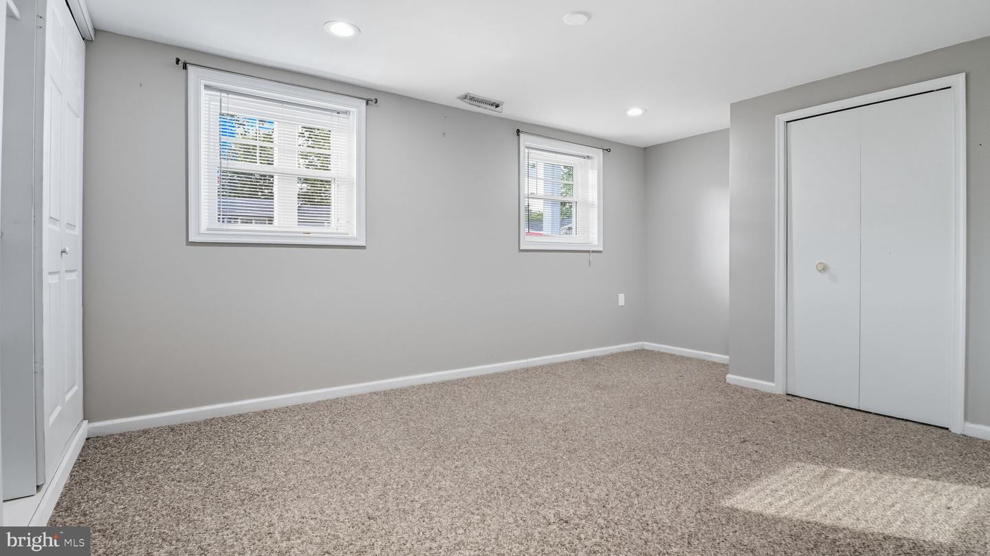 814 N CROYDON ST, STERLING, Virginia 20164, 6 Bedrooms Bedrooms, 8 Rooms Rooms,2 BathroomsBathrooms,Residential,For sale,814 N CROYDON ST,VALO2106940 MLS # VALO2106940 814 N CROYDON ST, STERLING, Virginia 20164, 6 Bedrooms Bedrooms, 8 Rooms Rooms,2 BathroomsBathrooms,Residential,For sale,814 N CROYDON ST,VALO2106940 MLS # VALO2106940