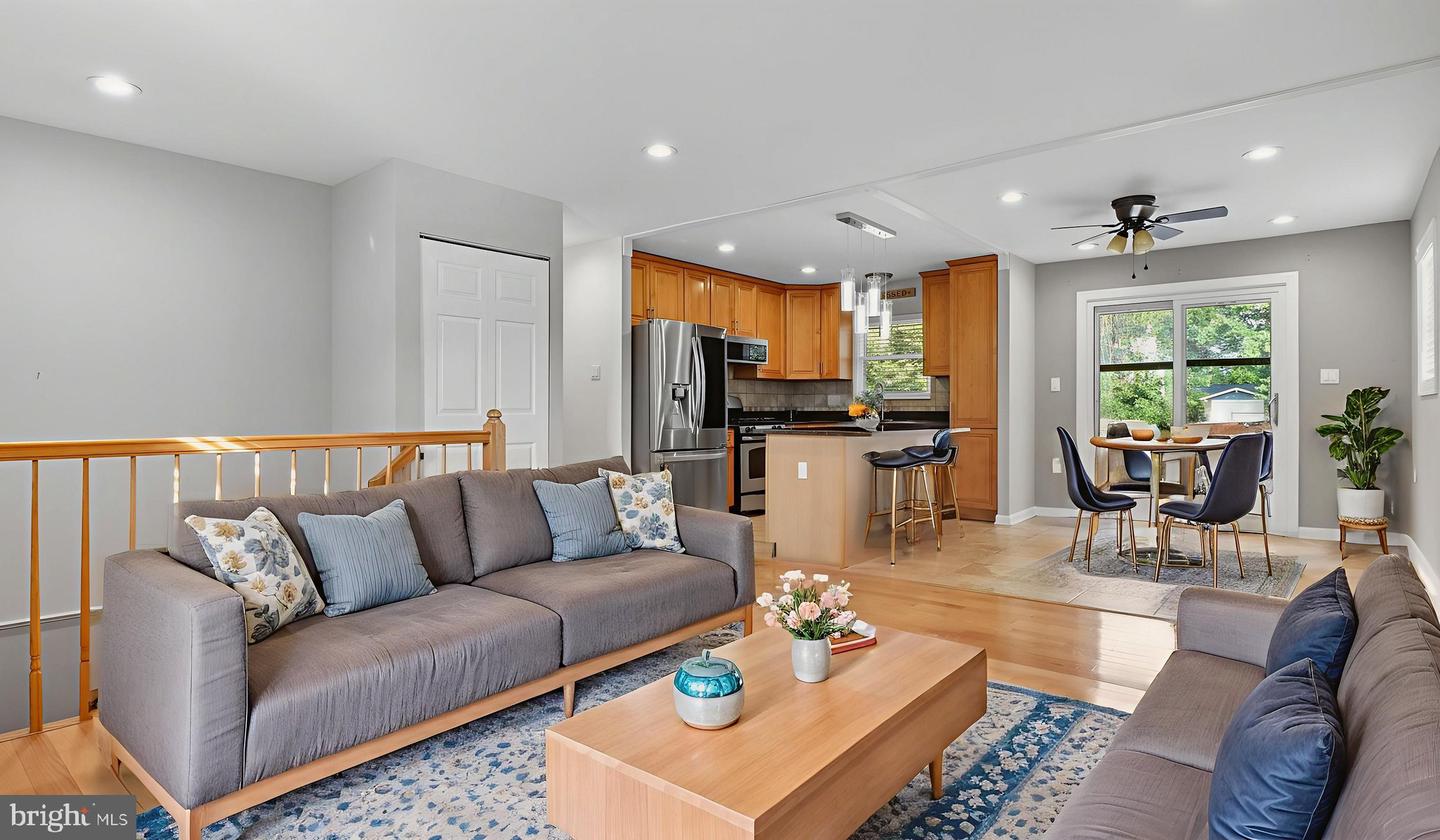 814 N CROYDON ST, STERLING, Virginia 20164, 6 Bedrooms Bedrooms, 8 Rooms Rooms,2 BathroomsBathrooms,Residential,For sale,814 N CROYDON ST,VALO2106940 MLS # VALO2106940 814 N CROYDON ST, STERLING, Virginia 20164, 6 Bedrooms Bedrooms, 8 Rooms Rooms,2 BathroomsBathrooms,Residential,For sale,814 N CROYDON ST,VALO2106940 MLS # VALO2106940