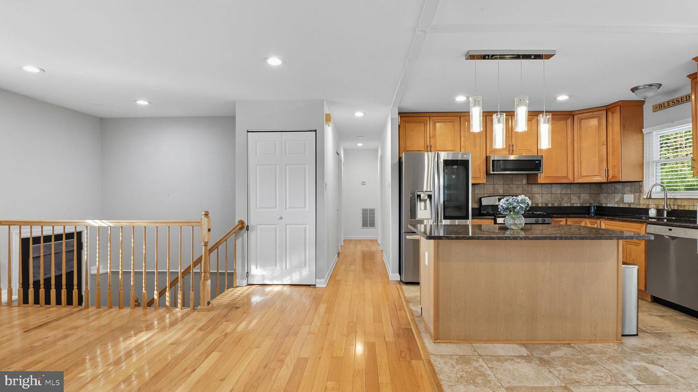 814 N CROYDON ST, STERLING, Virginia 20164, 6 Bedrooms Bedrooms, 8 Rooms Rooms,2 BathroomsBathrooms,Residential,For sale,814 N CROYDON ST,VALO2106940 MLS # VALO2106940 814 N CROYDON ST, STERLING, Virginia 20164, 6 Bedrooms Bedrooms, 8 Rooms Rooms,2 BathroomsBathrooms,Residential,For sale,814 N CROYDON ST,VALO2106940 MLS # VALO2106940